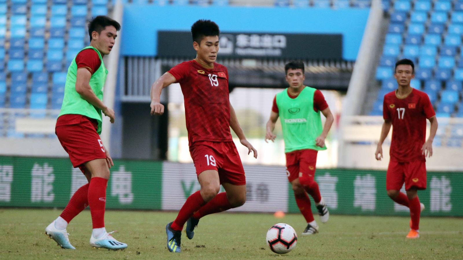 Truc tiep bong da. U22 Việt Nam vs Trung Quốc. VTC1. VTV6. VTV5. VTC3